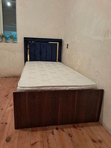 tek adamliq kravat: Новый, Односпальная кровать, Без подьемного механизма, С матрасом, Без выдвижных ящиков