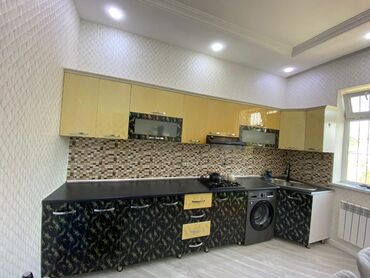 metbex kombayni: Metbex mebeli satilir📍olcu 4m📍uzerinde moyka verilir📍170azn✅Unvan