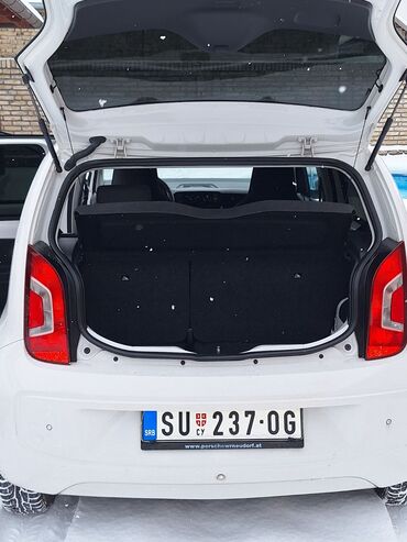 Volkswagen: Volkswagen Up: 1 l | 2016 г. Hečbek — 16