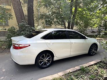 cadillac xts: Toyota Camry: 2015 г., 2.5 л, Автомат, Бензин, Седан — 4