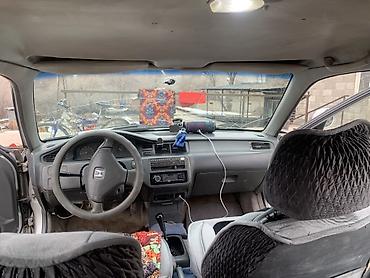 Honda: Honda Civic: 1992 г., Седан — 5