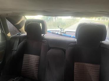 audi 100 c3: Audi 100: 1991 г., 2.3 л, Механика, Бензин, Седан — 5
