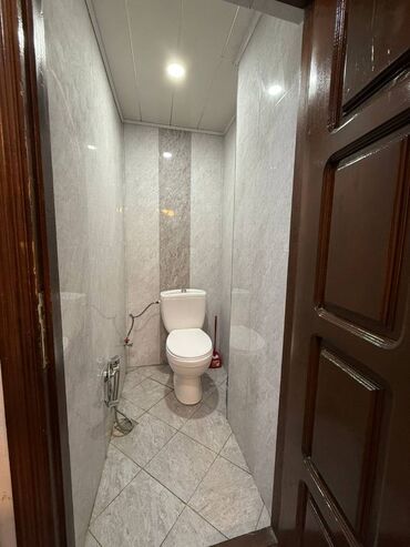 Köhnə tikili: Bakı, 4 otaqlı, Köhnə tikili, m. Xalqlar Dostluğu, 90 kv. m — 15