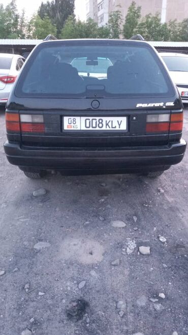 Volkswagen: Volkswagen Passat: 1992 г., 2 л, Механика, Бензин, Универсал — 5