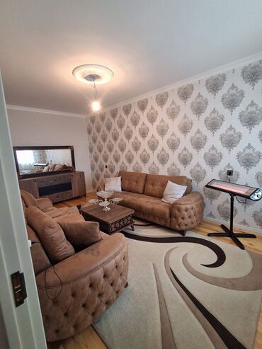 Uzunmüddətli kirayə evlər: 22 kv. m, 2 otaqlı, Telefon, Qaz, İşıq — 14