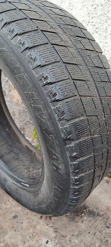 Шины и диски: Зимние шины RoadX, 3 шт. Зимние шины Yokohama, 2 шт. Размер: 215/55 — 10