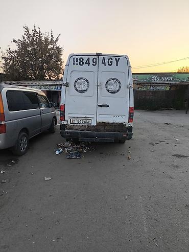 дверь на спринтер: Mercedes-Benz Sprinter (первое поколение, длинная база, высокий крыша) — 2