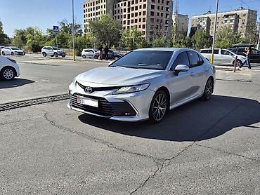 2 4 д: Toyota Camry: 2021 г., 2.5 л, Автомат, Бензин, Седан — 2