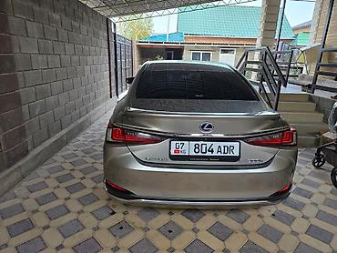 lexis is: Lexus ES: 2019 г., 2.5 л, Автомат, Гибрид, Седан — 10