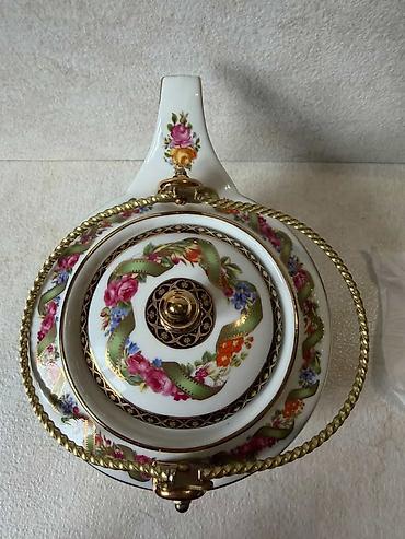 Veliki vintage porcelanski čajnik Japan pozlata Veliki vintage at lalafo.rs — 10 Veliki vintage porcelanski čajnik Japan pozlata Veliki vintage — 10