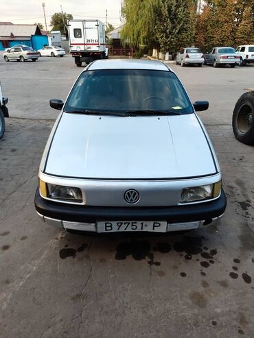 глушитель на пасат б3: Volkswagen Passat: 1988 г., 1.8 л, Механика, Бензин, Седан