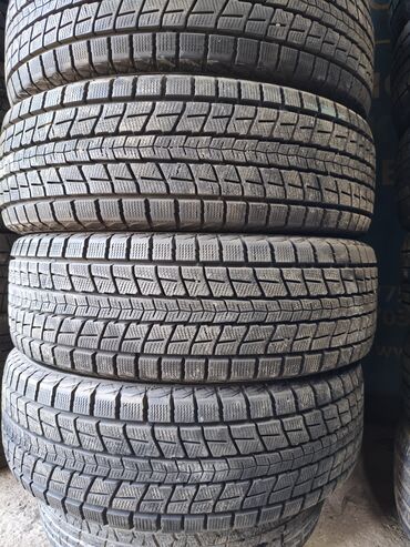 триды полик: Шины 225 / 65 / R 17, Зима, Б/у, Комплект, Легковые, Япония, Dunlop