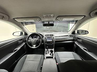 jetta 2: Toyota Camry: 2017 г., 2.5 л, Автомат, Бензин, Седан — 5