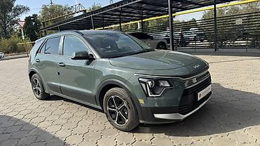 09 машина: Kia Niro: 2022 г., 1.6 л, Робот, Гибрид, Кроссовер — 2