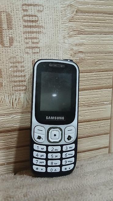 Samsung rəng - Qara, Düyməli lalafo.az -da Samsung rəng - Qara, Düyməli