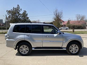 уаз каракол: Mitsubishi Pajero: 2011 г., 3.2 л, Автомат, Дизель, Жол тандабас — 4