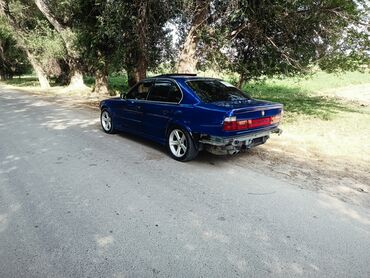опель вектра б: BMW 520: 1990 г., 2.5 л, Механика, Бензин