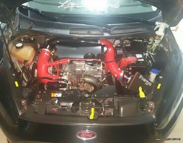 Ford Fiesta: 1 l | 2016 year | 94000 km. Hatchback