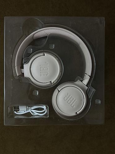 bluetooth usb: JBL on-ear qulaqcıq (2 defe istifade edilib) - Rəng: açıq pink - Tip — 1