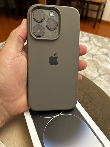 Apple iPhone: IPhone 14 Pro, 128 GB, Qara, Face ID — 1