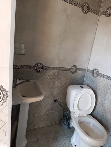 Uzunmüddətli kirayə evlər: 60 kv. m, 2 otaqlı, Telefon, Kanalizasiya, İnternet — 25