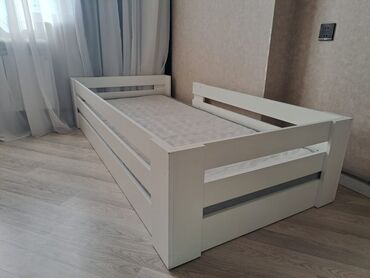 işlenmiş şifer: *ZB* *KRAVAT* Qiymət *230 AZN* Eni 1m uzunluğu 2m matras var ünvan