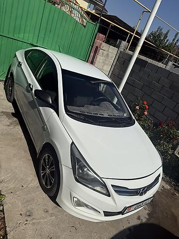 Hyundai: Hyundai Solaris: 2015 г., 1.6 л, Автомат, Бензин, Седан — 4
