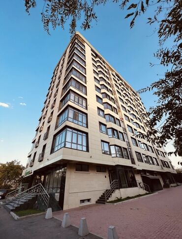 срочно продажа квартира г кызыл кыя микрорайон: Продаётся 4-комнатная квартира в ЖК “CHIKAGO RESIDENTS “. Идеально