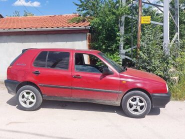 Volkswagen: Volkswagen Golf: 1.6 l | 1996 year Hatchback