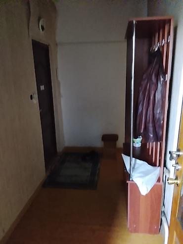 Продажа квартир: 3 комнаты, 74 м², Юг-2 мкр 106 серия, 2 этаж — 10