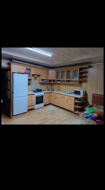 семные квартиры: 3 комнаты, 55 м², 3 этаж