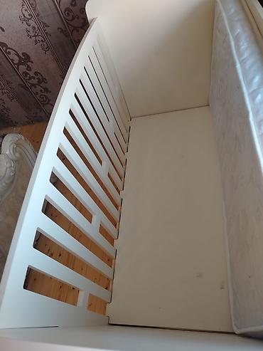 matras ortopedik: Ağ rəngli uşaq beşiyi və döşəkcə - Klassik dizayn: ovallaşdırılmış — 2