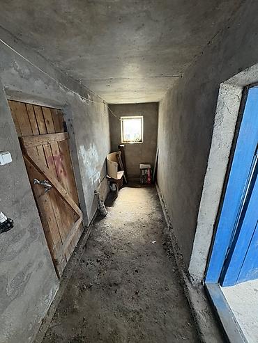 Продажа коттеджей и домов: Срочно
село Чалдовар, улица Советская 280 at lalafo.kg — 34 Продажа коттеджей и домов: Срочно
село Чалдовар, улица Советская 280 — 34