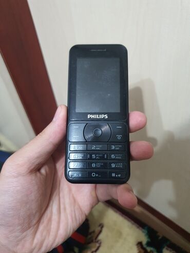 телефон philips: Philips D633, Б/у, 2 SIM