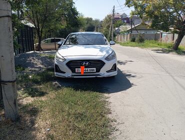 Hyundai: Hyundai Sonata: 2017 г., Типтроник, Газ