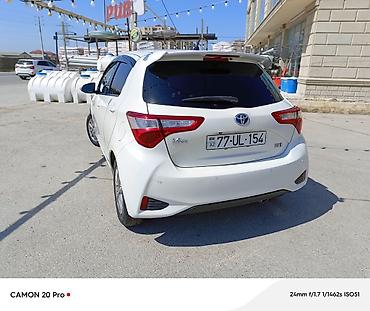 Транспорт: Toyota Vitz: 1.5 л | 2018 г. Хэтчбэк — 4
