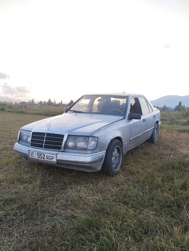 мерс 190 автомат: Mercedes-Benz 220: 1988 г., 2.5 л, Механика, Дизель, Седан