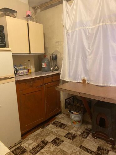 Köhnə tikili: Bakı, 1 otaqlı, Köhnə tikili, m. Elmlər Akademiyası, 32 kv. m -da lalafo.az — 5 Köhnə tikili: Bakı, 1 otaqlı, Köhnə tikili, m. Elmlər Akademiyası, 32 kv. m — 5