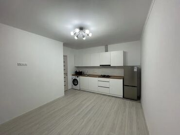 Долгосрочная аренда домов: 35 м², 2 комнаты, Теплый пол, Бронированные двери, Забор, огорожен