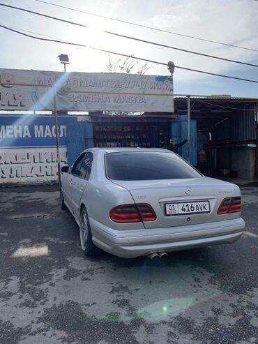купить мерседес спринтер в европе: Mercedes-Benz E-Class: 2021 г., 4.3 л, Автоматтык, Бензин, Седан