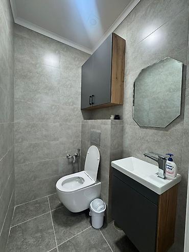 Долгосрочная аренда квартир: 3 комнаты, Риэлтор, Без подселения, С мебелью полностью — 7