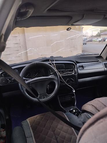Продажа авто: Volkswagen Vento: 1993 г., 2.2 л, Механика, Бензин, Седан — 4