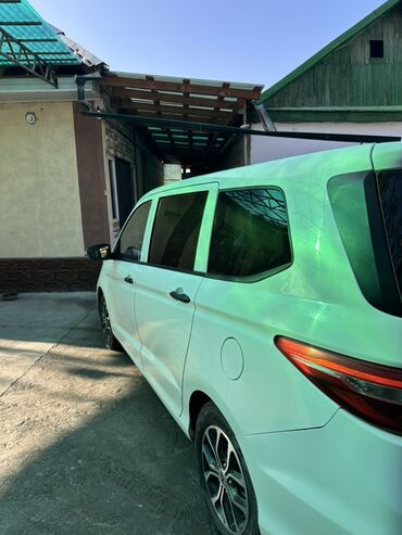 LDV: LDV : 2021 г., Робот, Электромобиль, Минивэн — 5