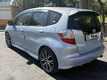 на хонда: Honda Fit: 2008 г., 1.5 л, Автомат, Бензин, Хэтчбэк — 3