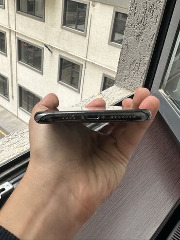 Apple iPhone: IPhone 11 Pro Max, 256 GB, Space Gray, Face ID — 9