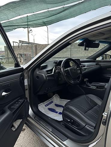 80 б4: Lexus ES: 2019 г., 2.5 л, Автомат, Бензин, Седан — 10