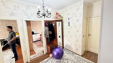 Продажа квартир: 3 комнаты, 60 м², Городок Энергетиков Индивидуалка, 4 этаж, Старый ремонт — 1