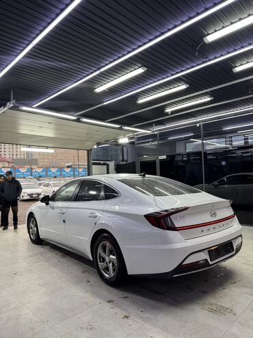 Легкий грузовой транспорт: Легкий грузовик, Hyundai, 2 т, Б/у — 6