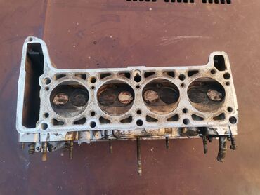 Auto delovi: Glava motor Lada 2121,21213 Niva br.2. Polovna, ocuvana. Skinuta sa — 10