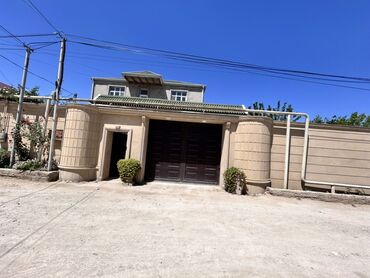 Bıçaqlar: 5 otaqlı, 182 kv. m, Orta təmir